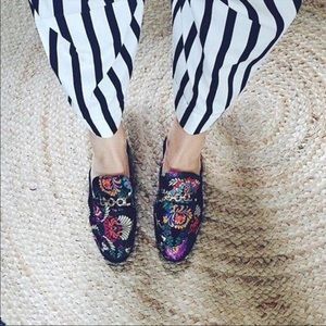 Silk sandals leather shoes mules